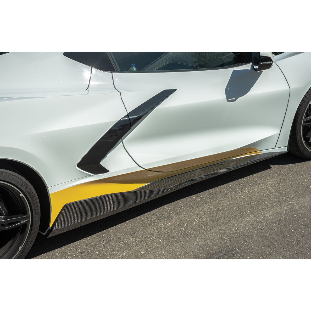 2020-2024 Chevrolet C8 Corvette - 5VM Front Splitter (2-Piece Version) and side Skirts